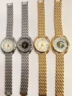 Часы женские кварцевые Swarovski с календарем и стальным браслетом